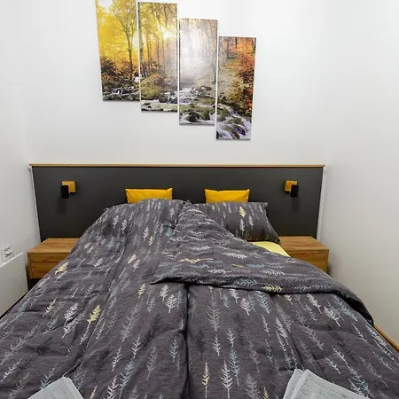 Apartman Sisarka Divcibare Exterior photo
